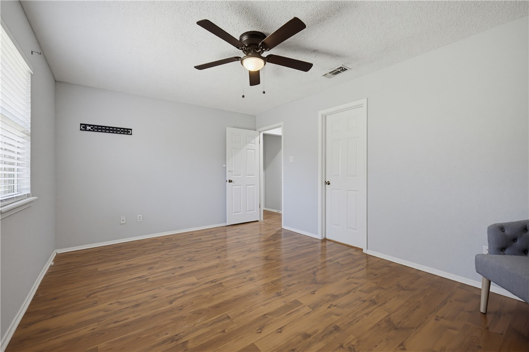 3809 Whitney Dr Property Photo 18