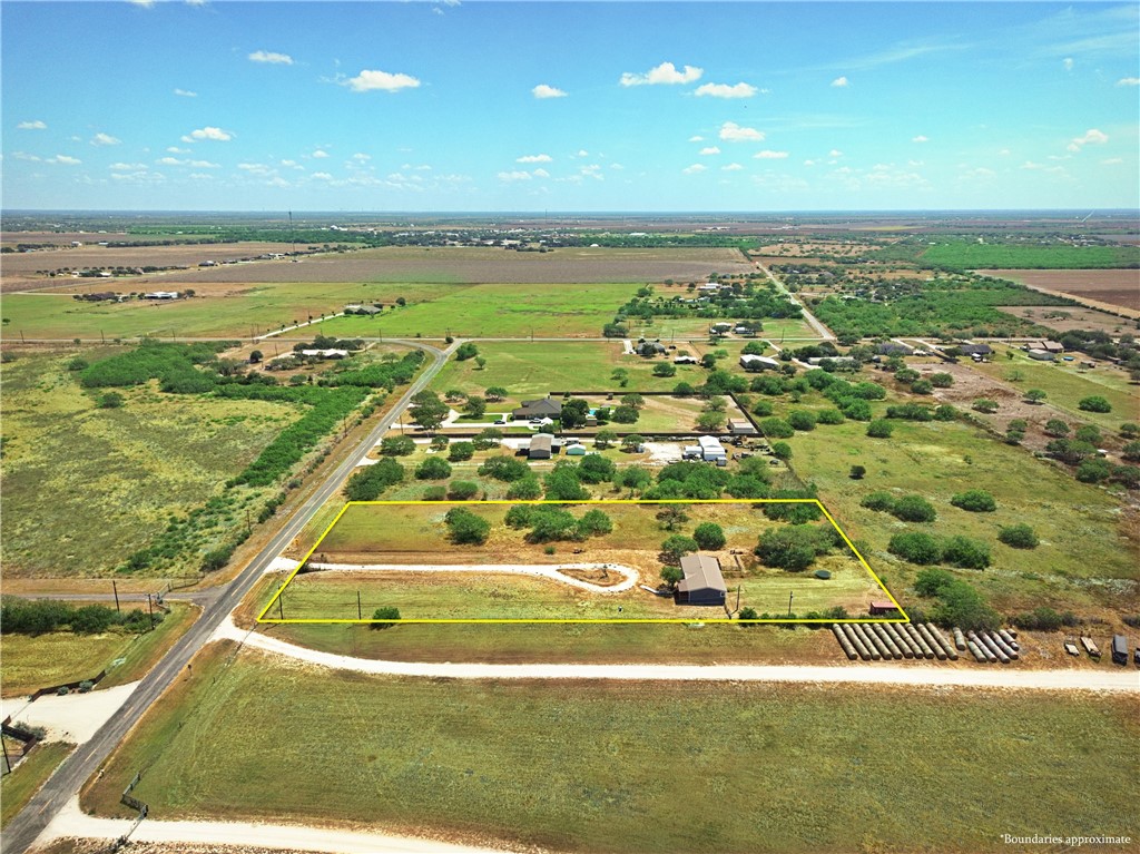 1582 W Fm 738 Property Photo 6
