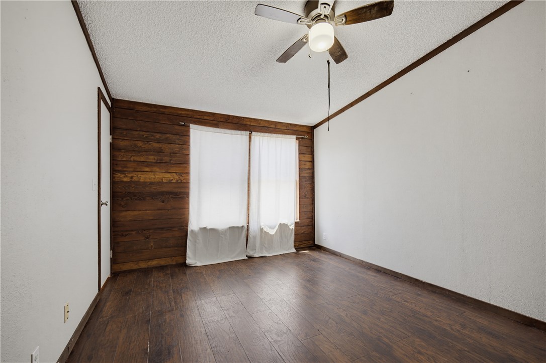 1582 W Fm 738 Property Photo 18