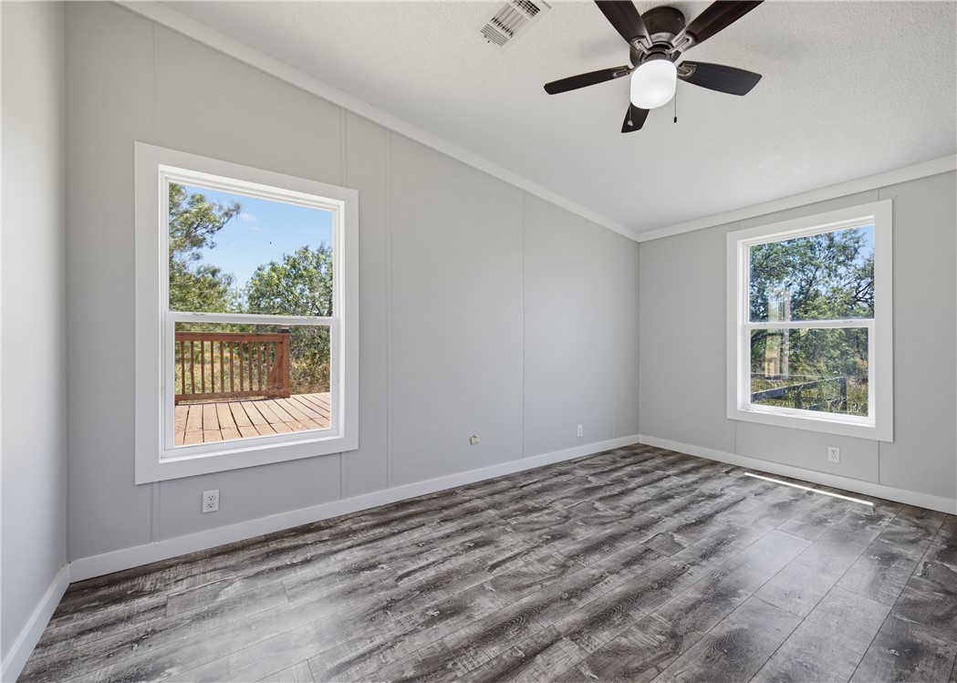 1582 W Fm 738 Property Photo 21