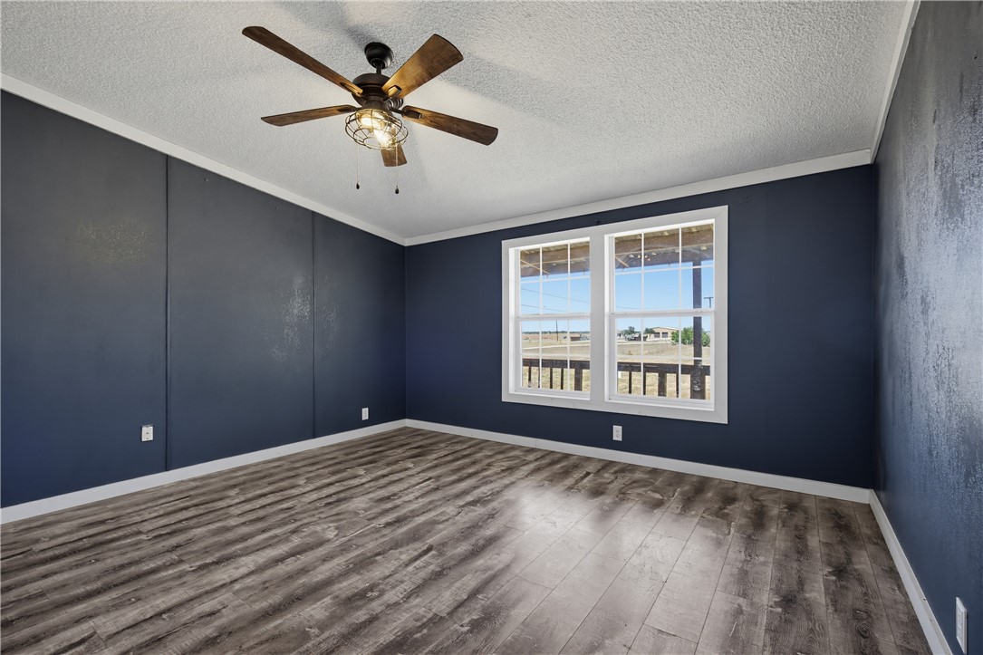 1582 W Fm 738 Property Photo 25