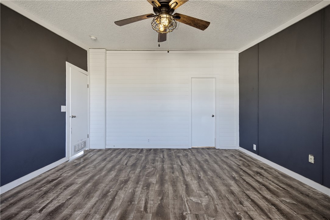 1582 W Fm 738 Property Photo 26