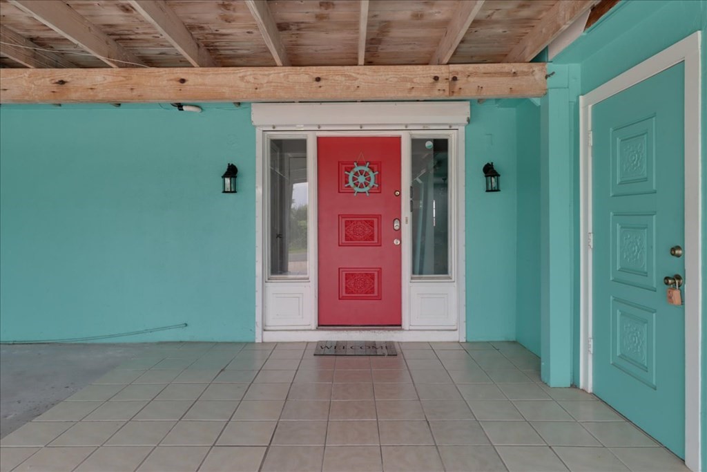 156 Port Saint Claire Property Photo 4
