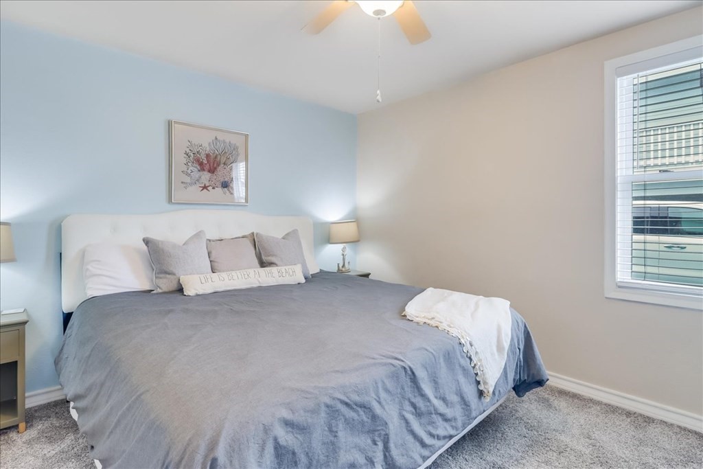156 Port Saint Claire Property Photo 18