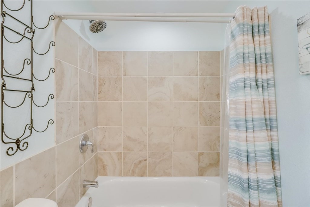 156 Port Saint Claire Property Photo 32