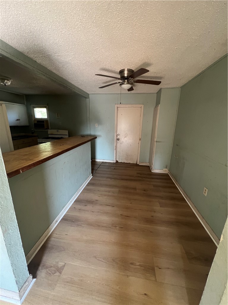 4609 Mokry Dr Property Photo 2