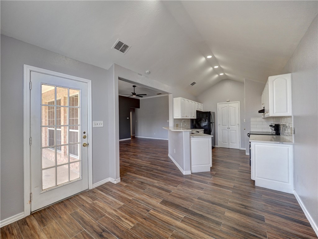13905 Laffite Dr Property Photo 11