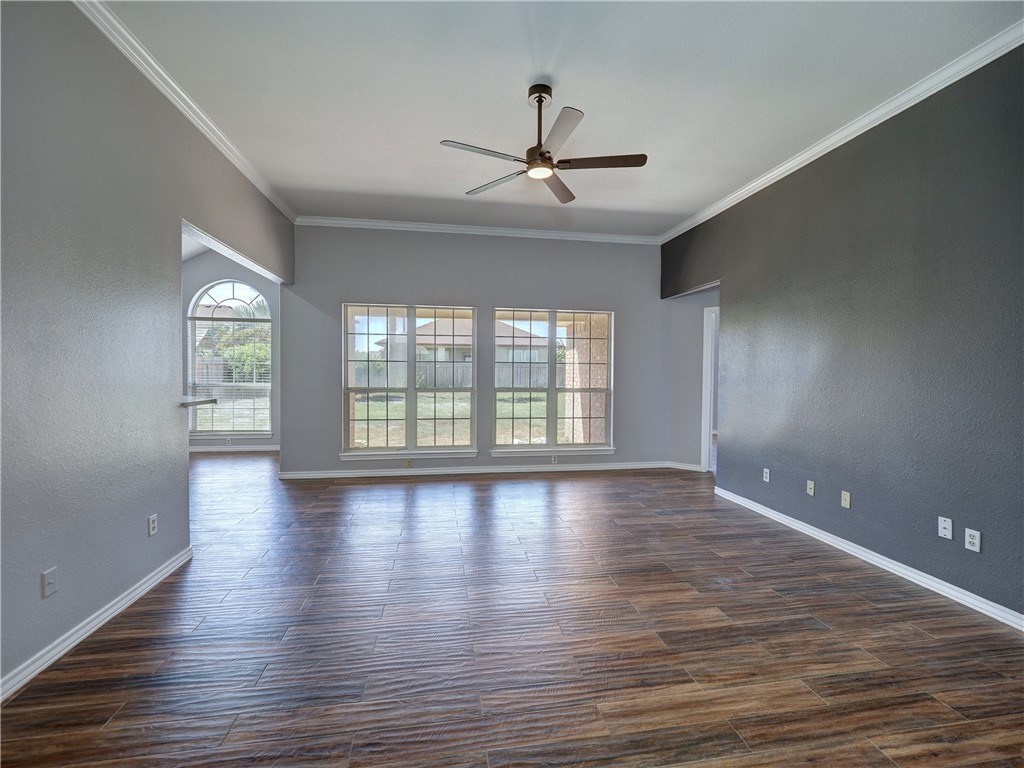 13905 Laffite Dr Property Photo 17