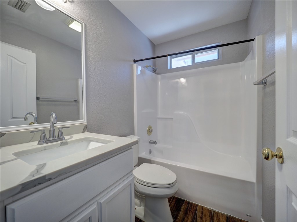 13905 Laffite Dr Property Photo 22