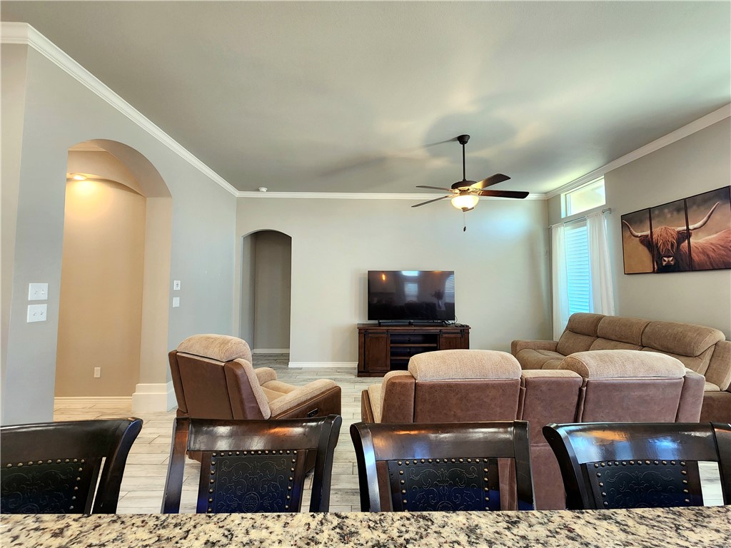 7529 Krypton Dr Property Photo 16