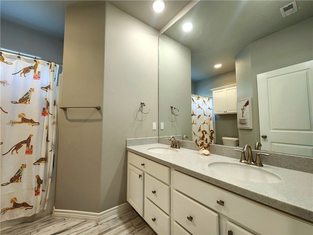 7529 Krypton Dr Property Photo 20