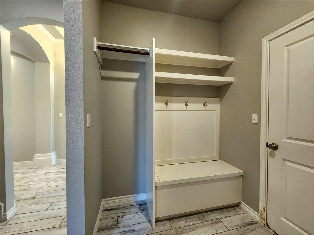 7529 Krypton Dr Property Photo 24