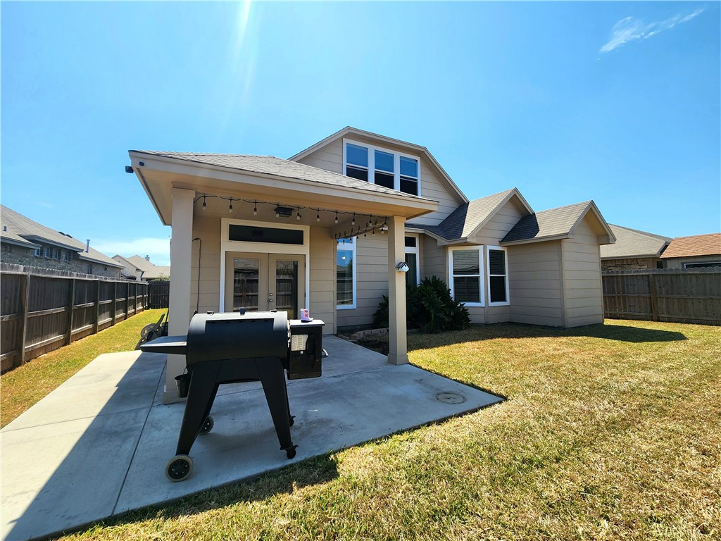 7529 Krypton Dr Property Photo 26