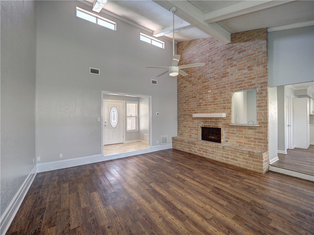 2114 Matagorda Dr Property Photo 7