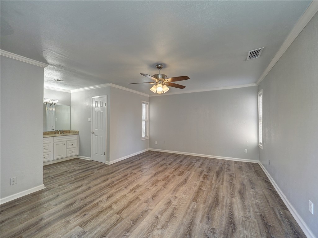 2114 Matagorda Dr Property Photo 16