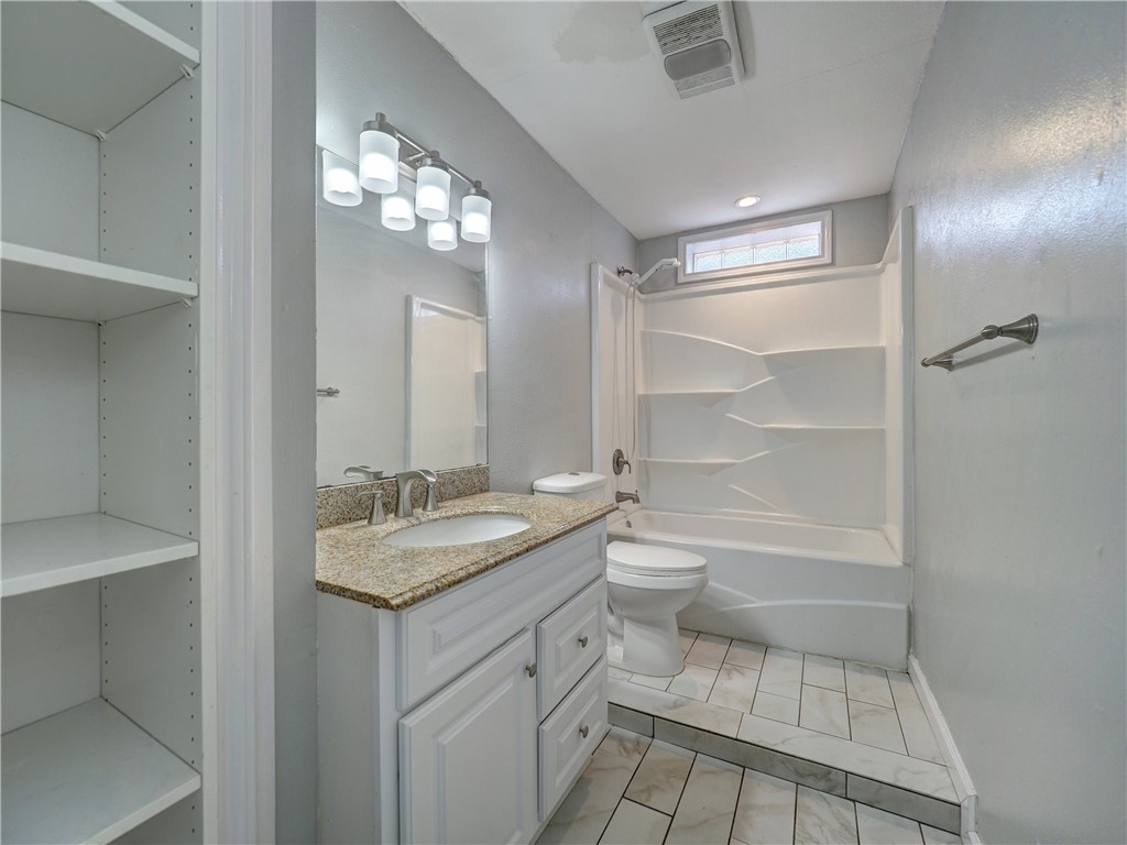 2114 Matagorda Dr Property Photo 25