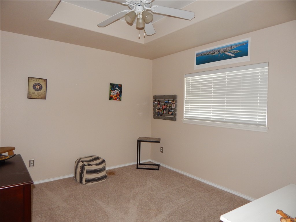 5540 Oso Pkwy 4 Property Photo 4