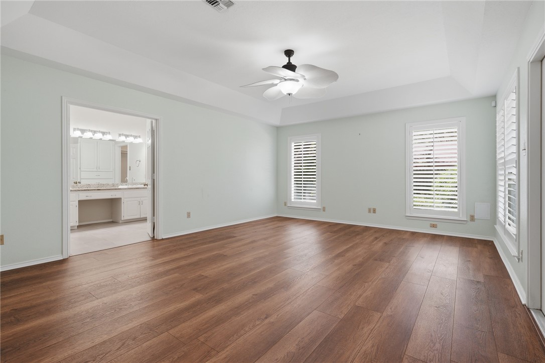 101 Peachtree Dr Property Photo 26