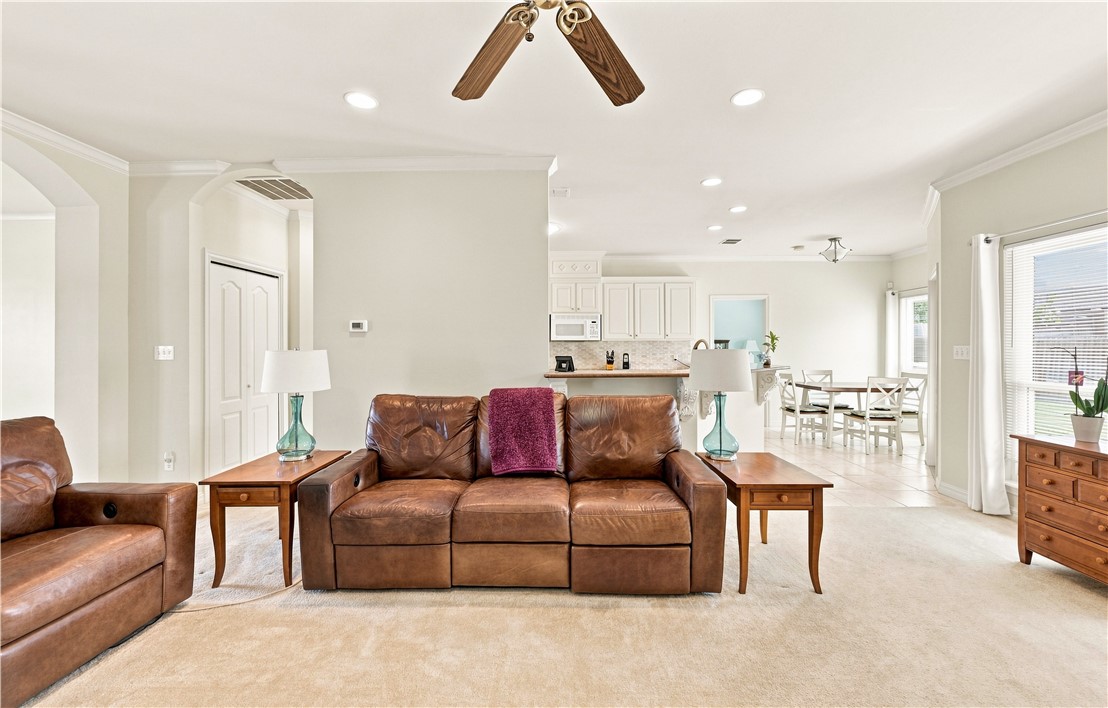 481567 Property Photo 6