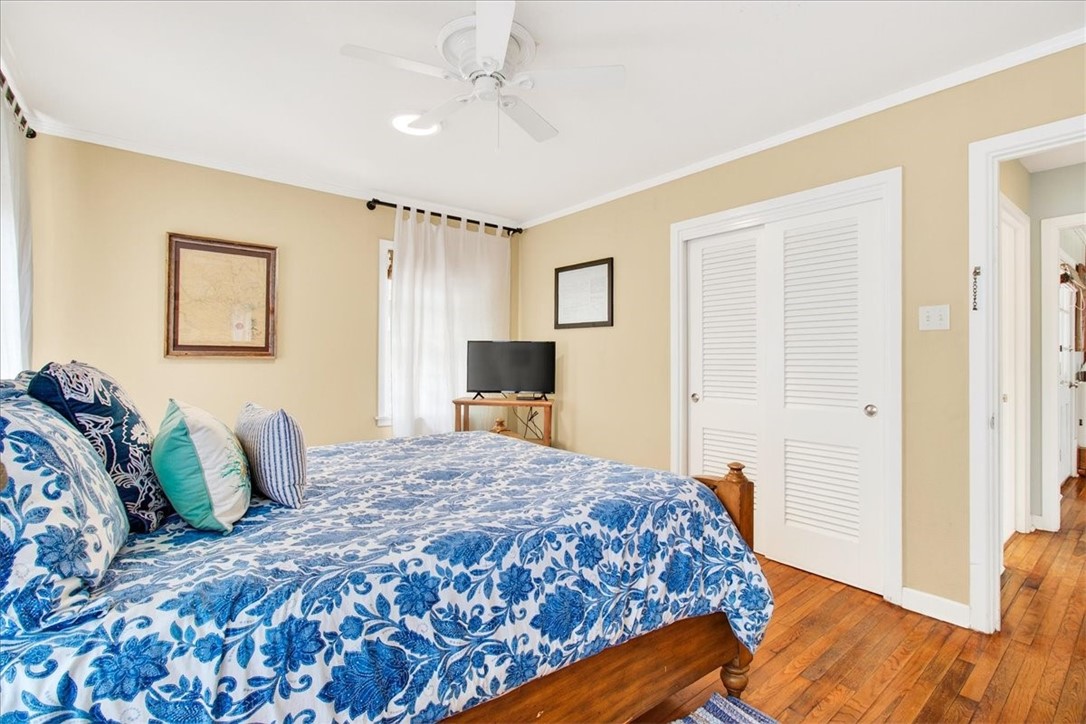 343 Oleander St Property Photo 24