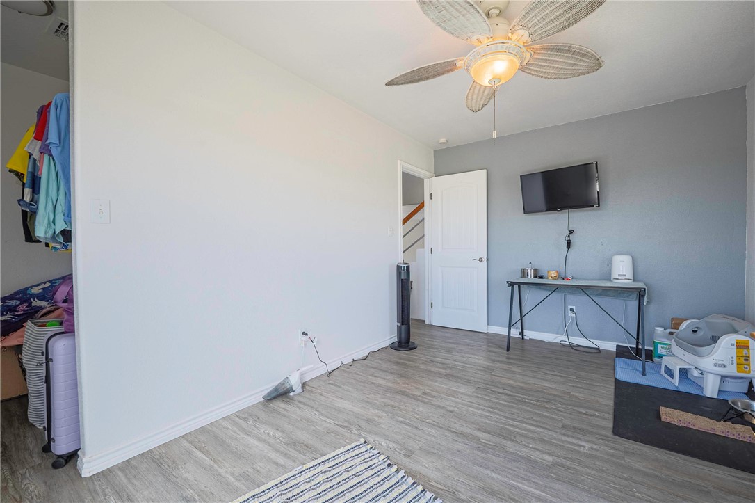 401 Old Salt Lake Property Photo 8