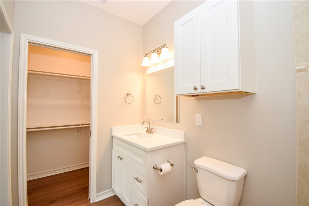 7701 Boswell Road Property Photo 14