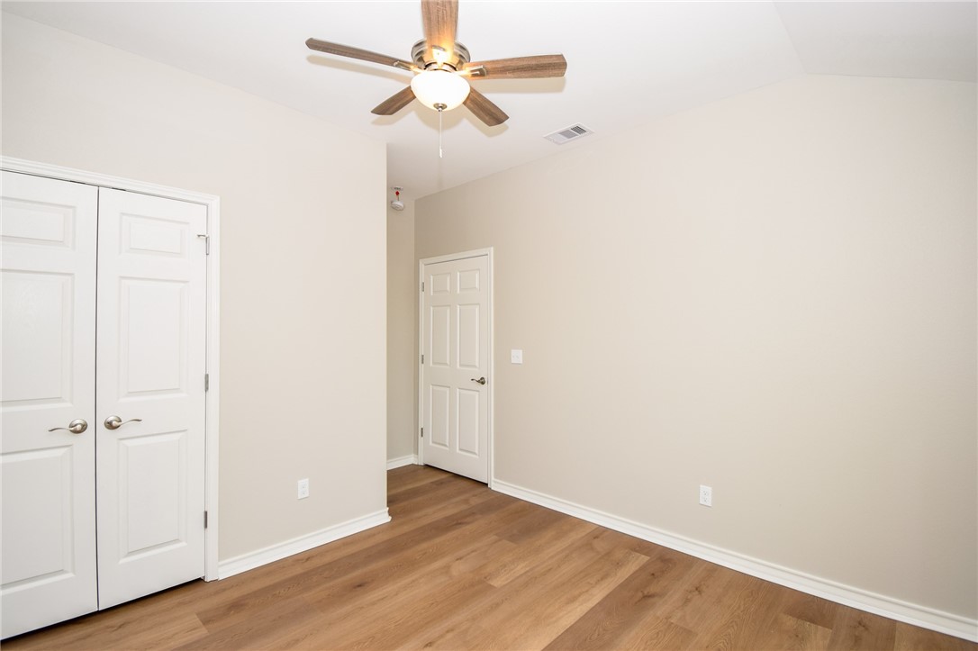 7701 Boswell Road Property Photo 17