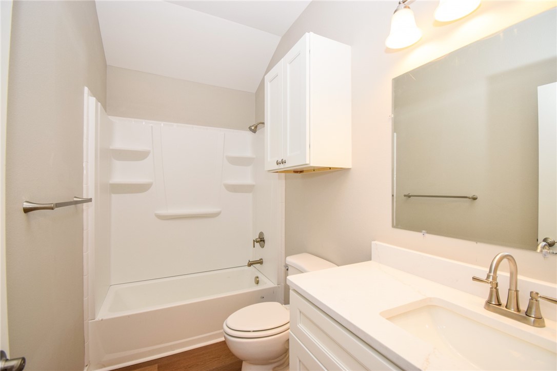 7701 Boswell Road Property Photo 18