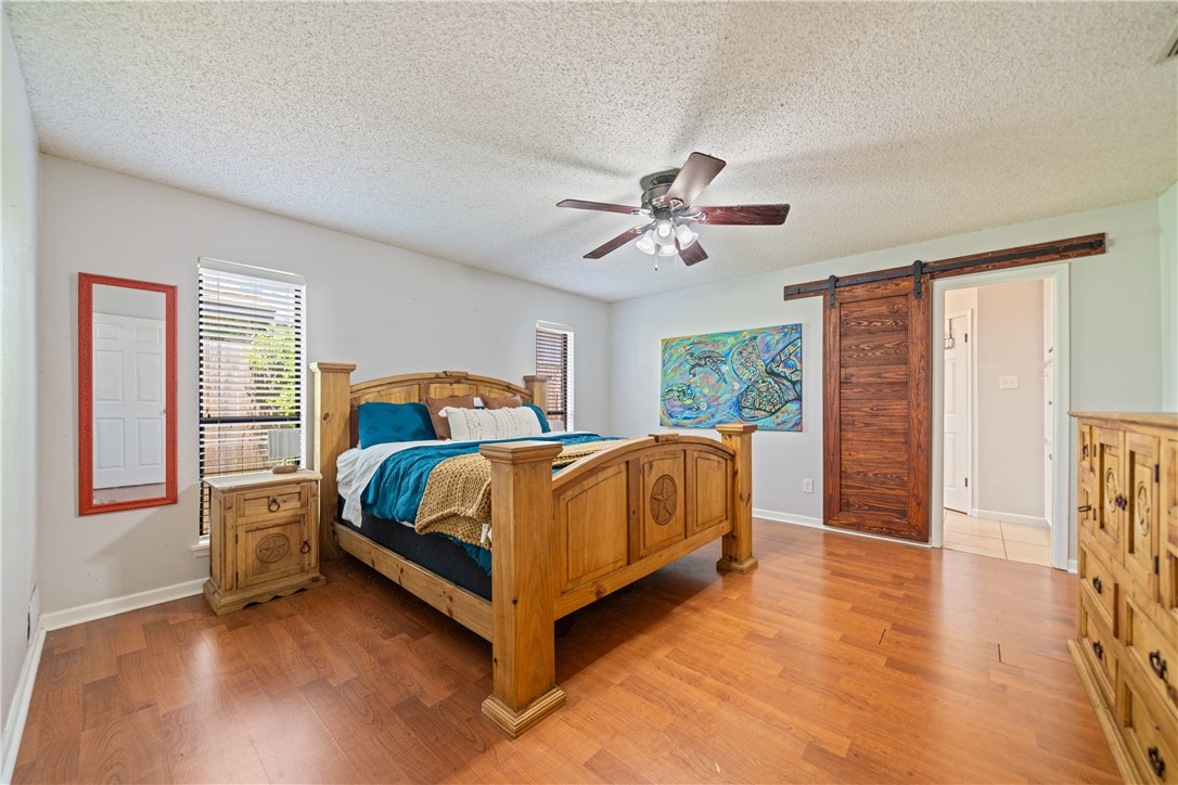 1809 Live Oak Dr Property Photo 12
