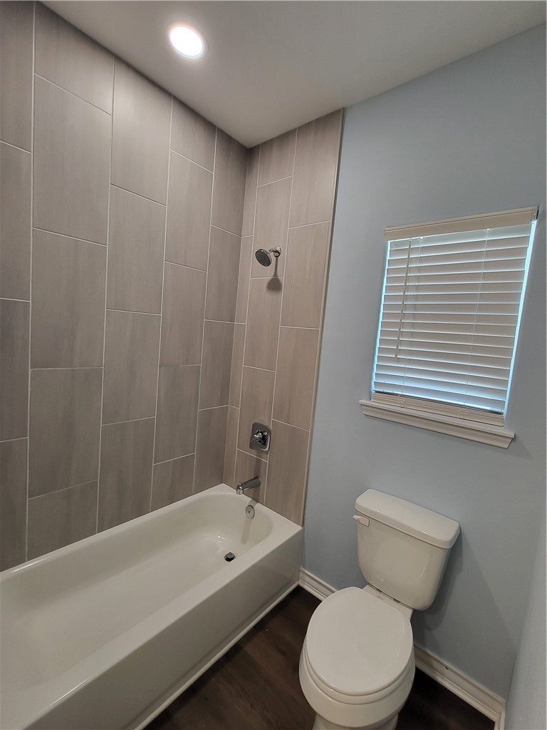 113 Knickerbocker St Property Photo 13