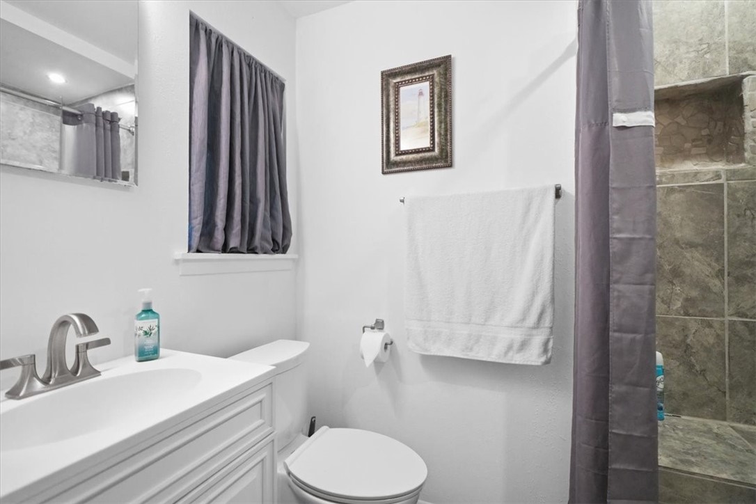 1829 12th St Property Photo 21