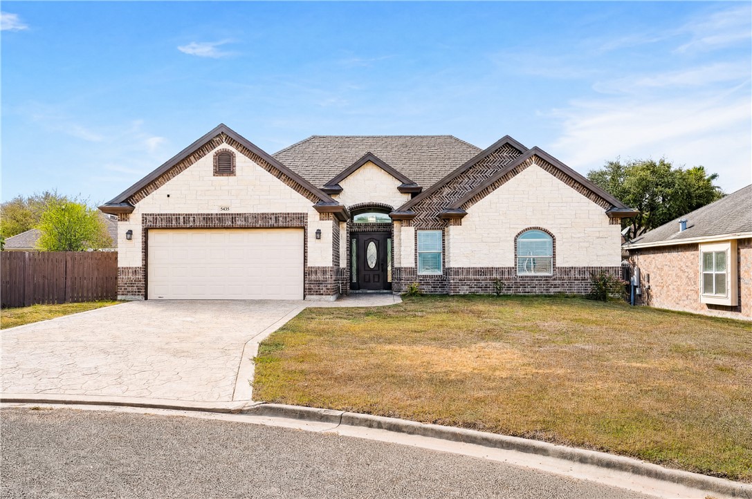 5435 Boxwood Property Photo 1