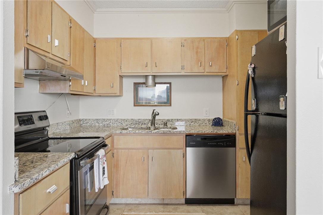 715 S Upper Broadway St 903 Property Photo 10