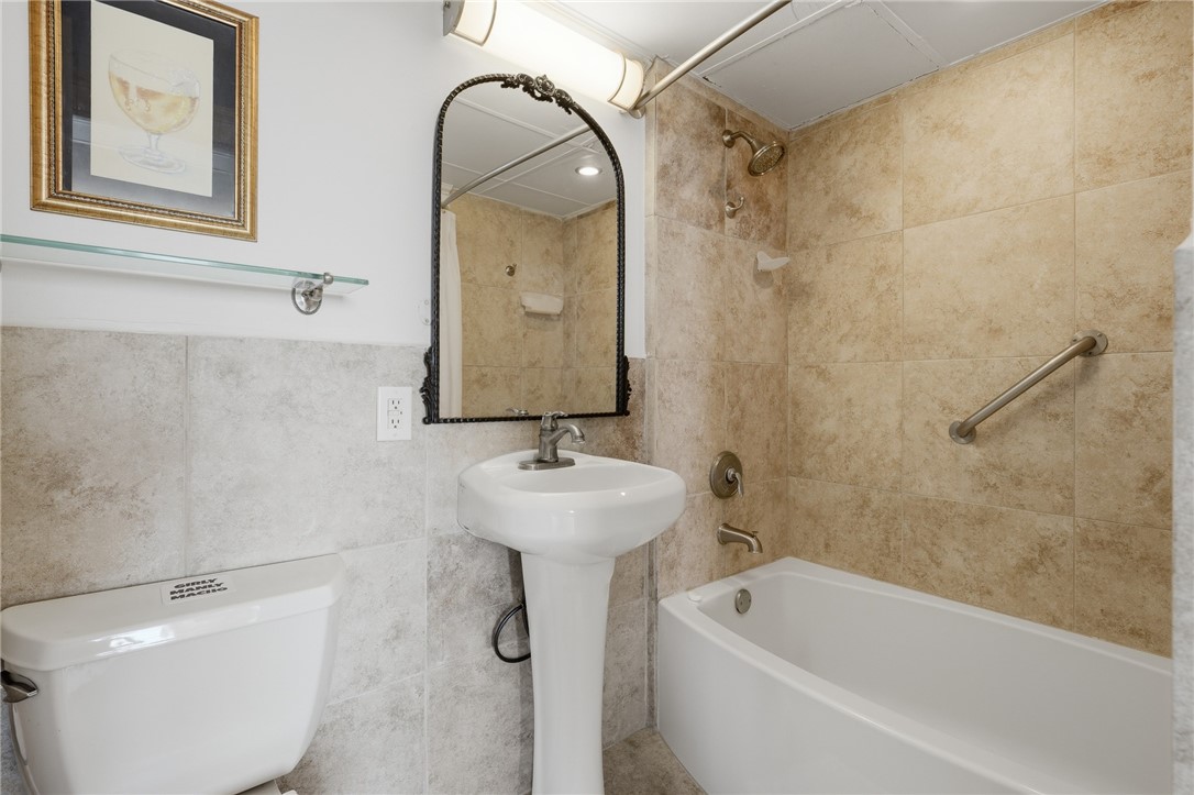 715 S Upper Broadway St 903 Property Photo 15