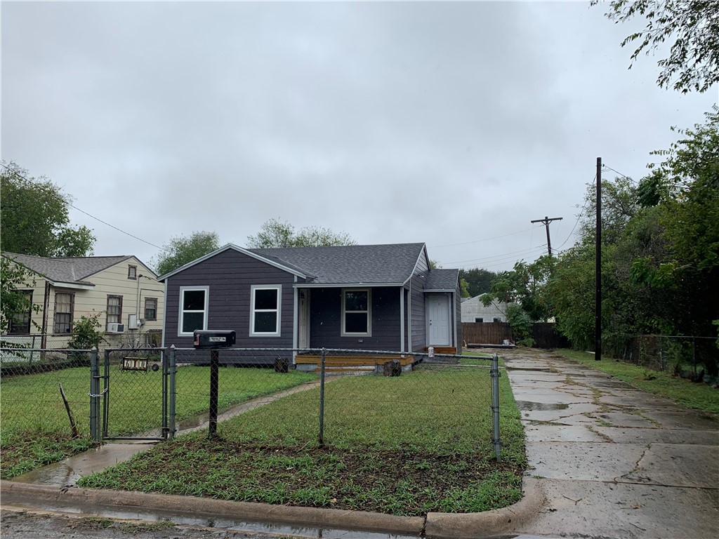 610 Caddo St Property Photo 1