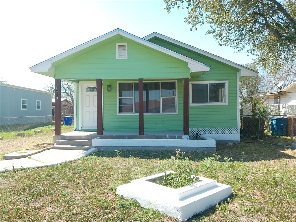 4313 Molina Dr Property Photo 1