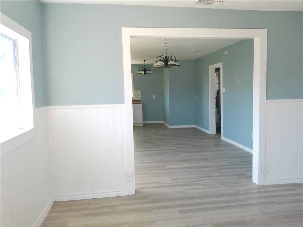 4313 Molina Dr Property Photo 2