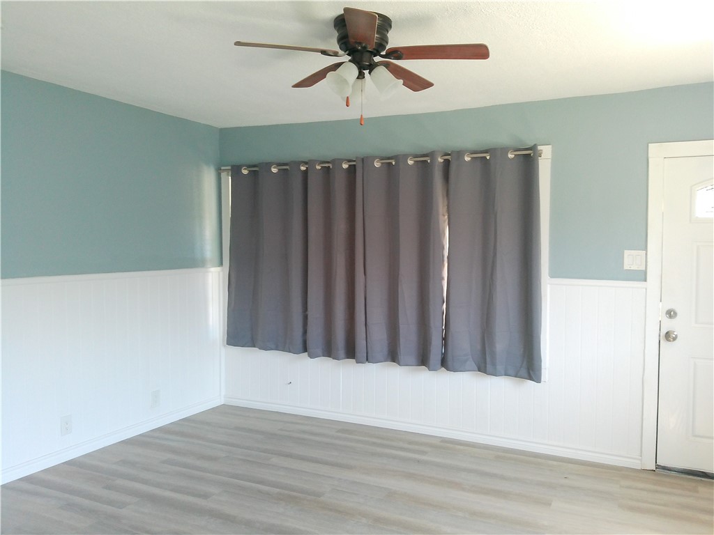 4313 Molina Dr Property Photo 4