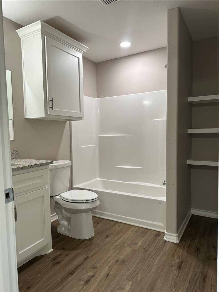 4241 Green Grove Dr Property Photo 7