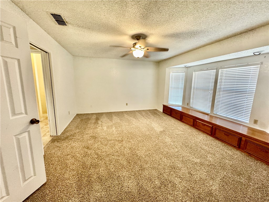 3009 Hilldale Dr Property Photo 12