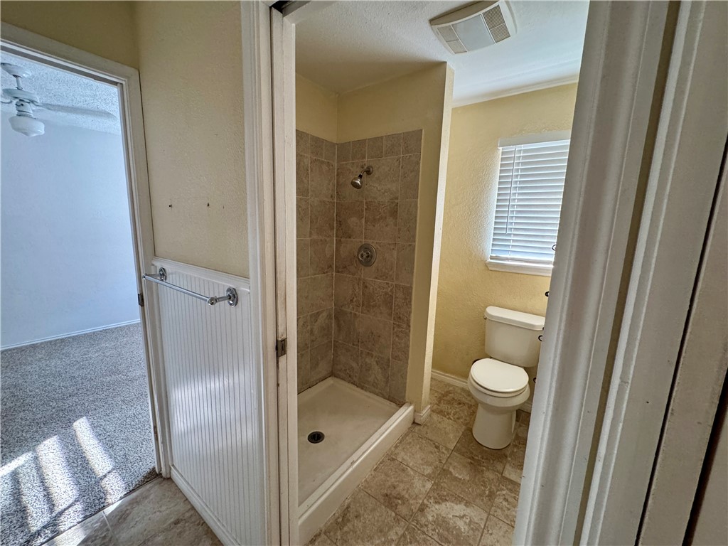 3009 Hilldale Dr Property Photo 16