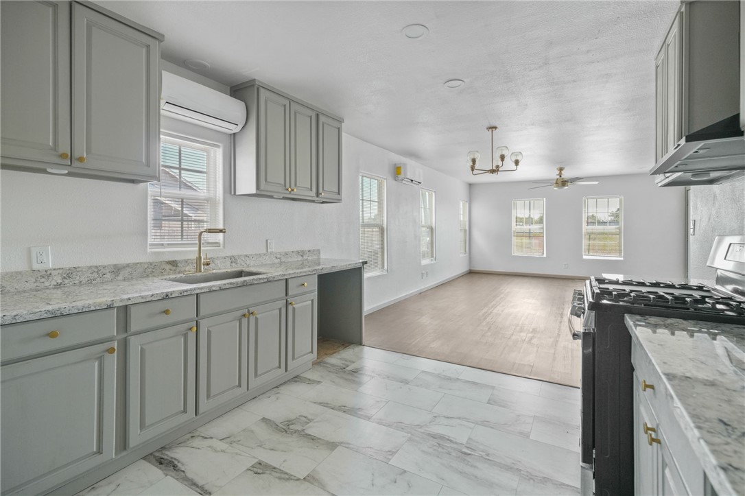 1209 17th St Property Photo 7
