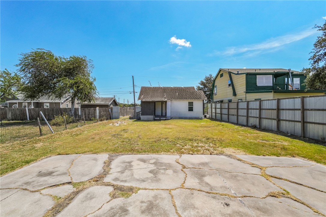 1209 17th St Property Photo 19