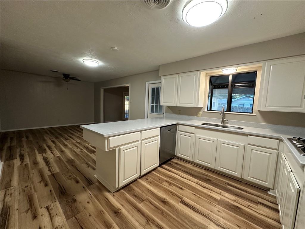 118 7th St Property Photo 8
