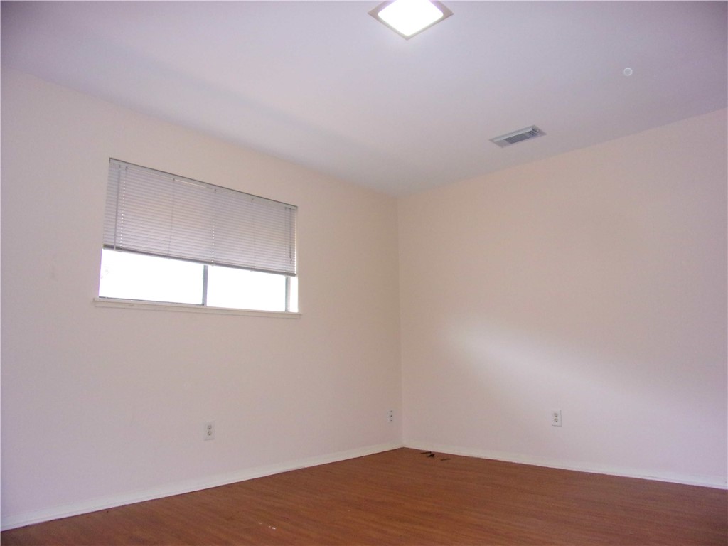 3028 Sunnybrook Property Photo 9
