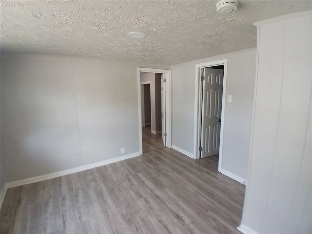 2534 Tarlton St Property Photo 2