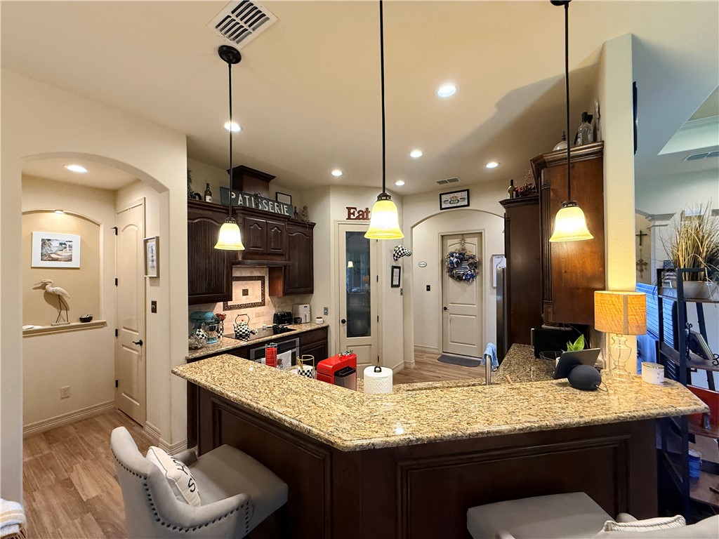 102 Chiman Dr Property Photo 10