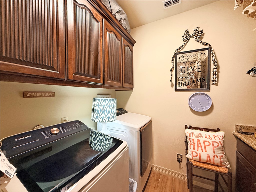 102 Chiman Dr Property Photo 23