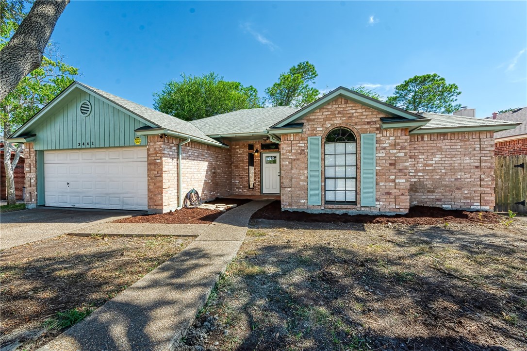 3441 Picadilly Property Photo 1
