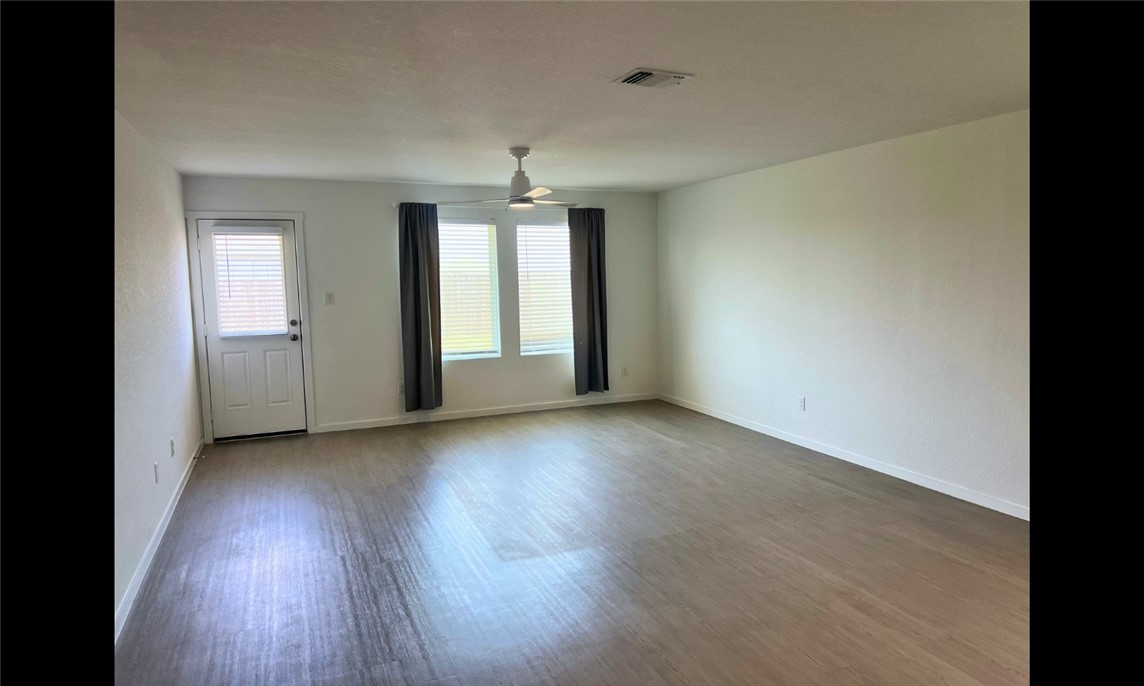 2801 Martell St Property Photo 23